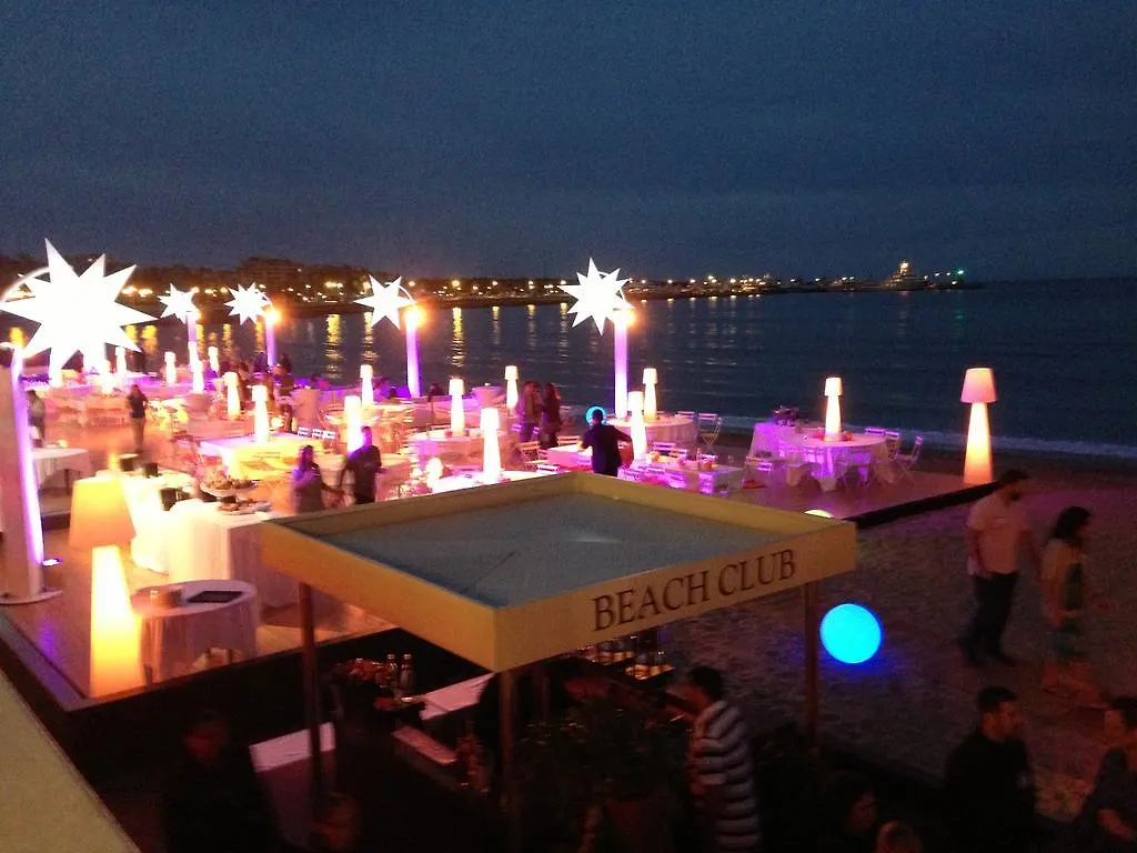 Penthouse With Jacuzzi On The Big Terrace Apartment Cannes